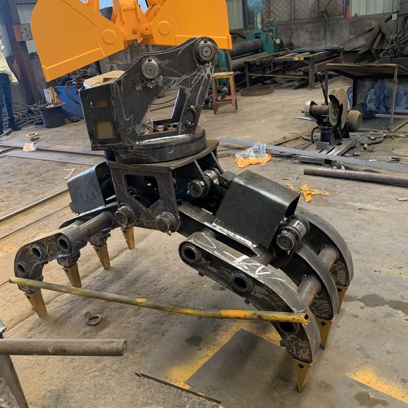 挖機(jī)旋轉(zhuǎn)抓鋼機(jī)